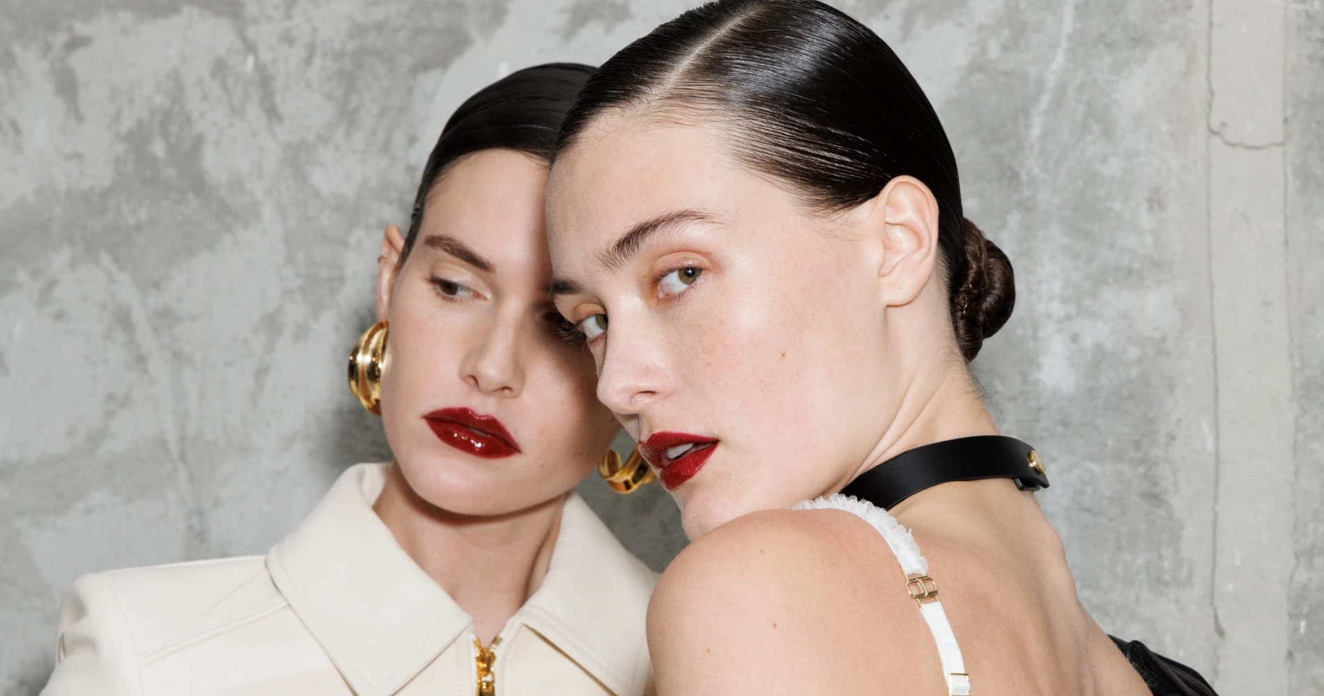 Τα καλύτερα κραγιόν με glitter για τα Χριστούγεννα του 2025