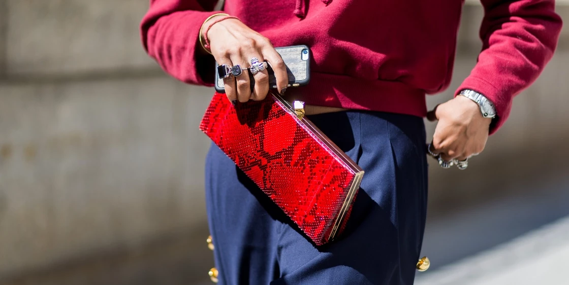 12 τσάντες που θα αγοράσετε τώρα και θα κρατάτε για πάντα