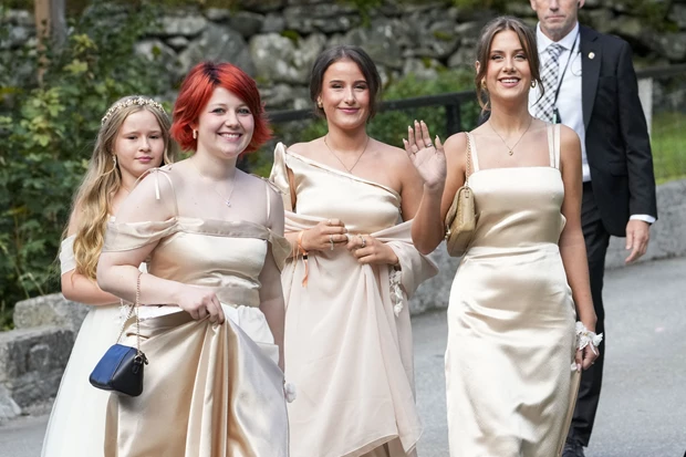 Οι κόρες της Martha Louise Maud Angelica Behn, Emma Tallulah Behn και Leah Isadora Behn