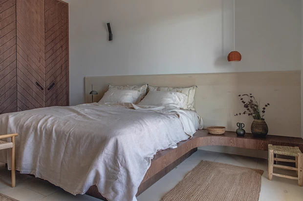 Home Tzia