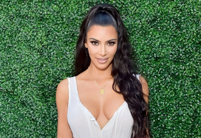 Ο Kanye West ετοιμάζει την πρώτη του σειρά καλλυντικών;