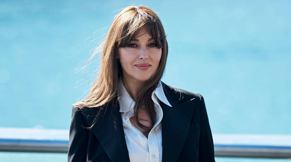 From Day to Night | Τα πιο κομψά χτενίσματα για μαλλιά μεσαίου μήκους