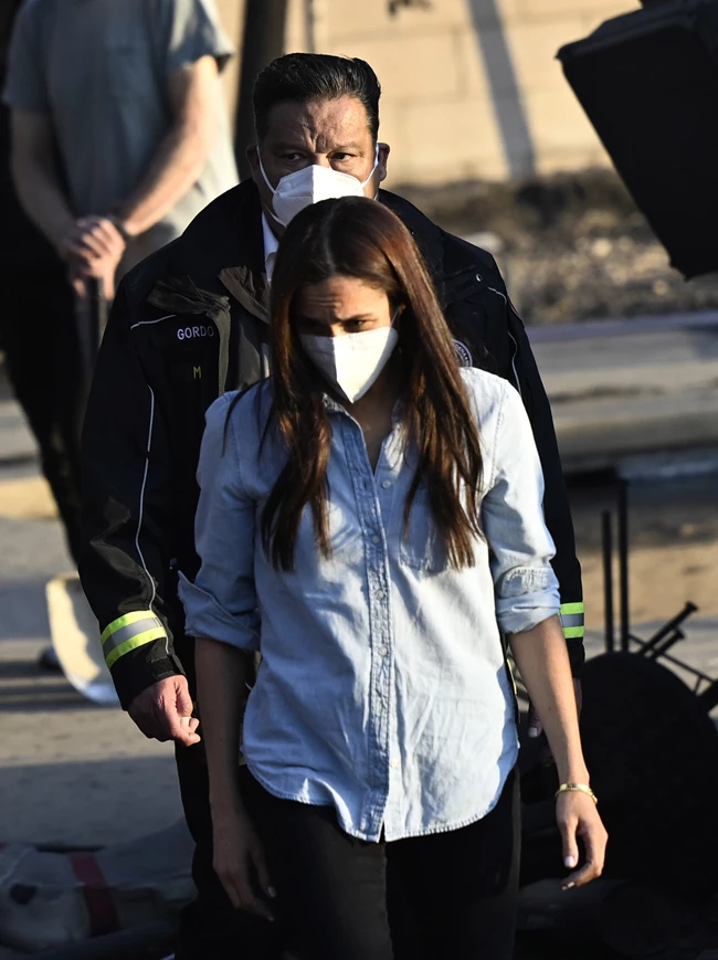 Πρίγκιπας Harry & Meghan Markle | Η επίσκεψη στους πυρόπληκτους της Πασαντίνα και η έμπρακτη στήριξη