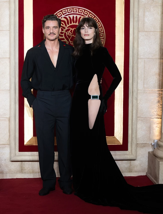 H καλλονή, τρανς αδερφή του Pedro Pascal ήταν εκείνη που "πρωταγωνίστησε" στην πρεμιέρα του Gladiator II