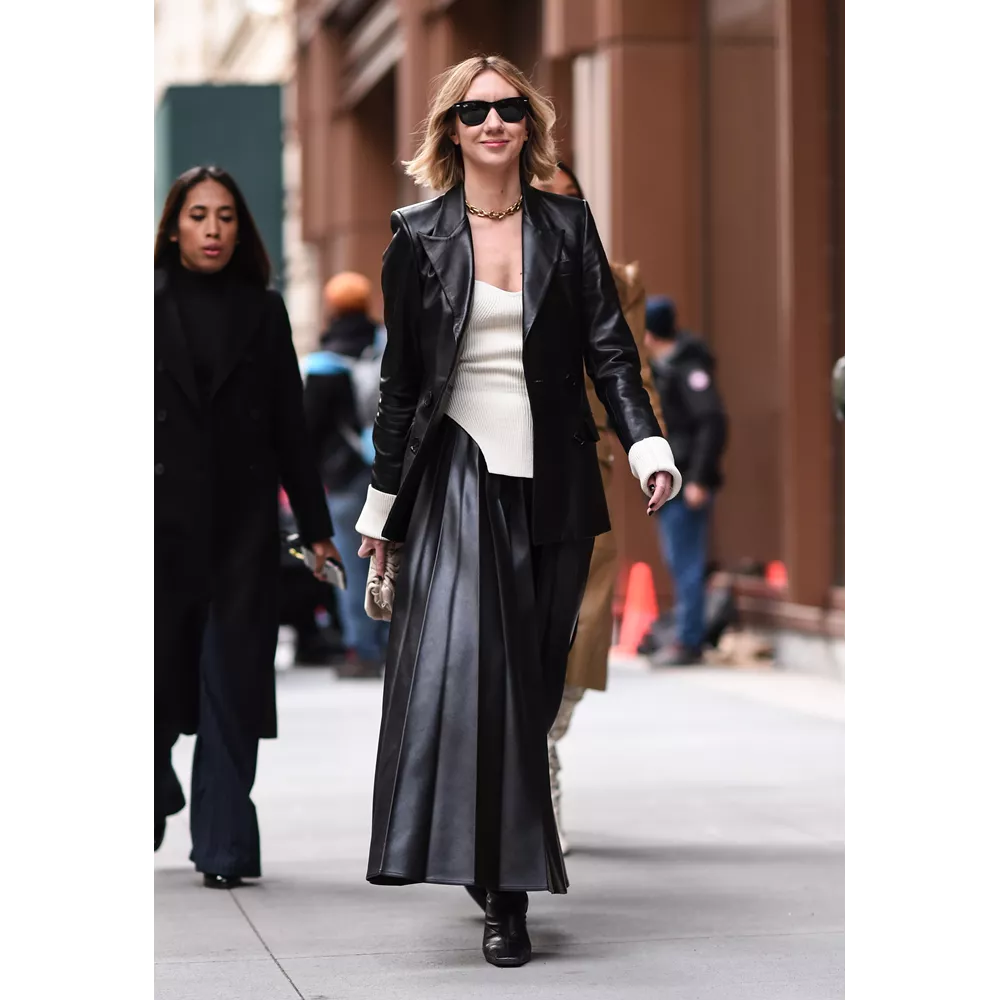 Total leather look