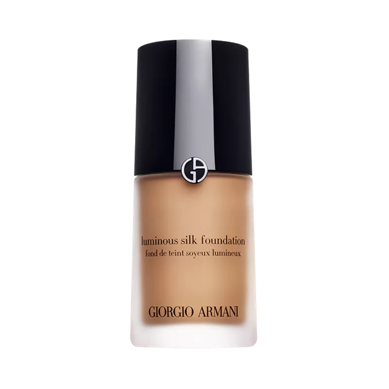 Luminous Silk Foundation στην απόχρωση 5.75, Armani Beauty