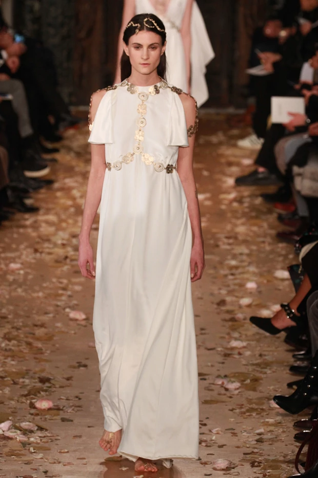 Valentino Spring 2016 Couture