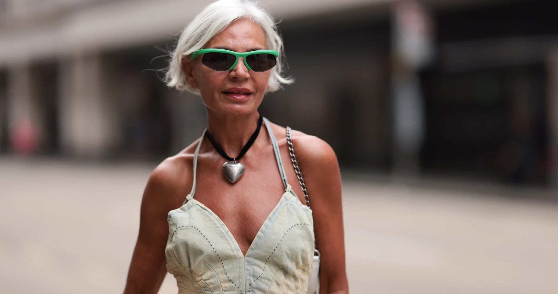 Μπήκε ο Αύγουστος | Τα καλύτερα looks για γυναίκες άνω των 50