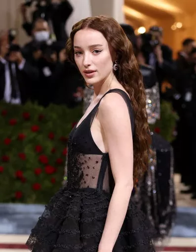 Phoebe Dynevor