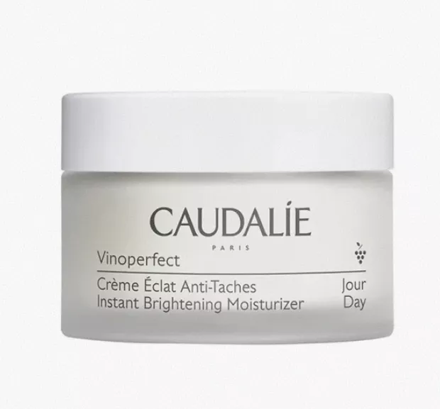 Vinoperfect Instant Brightening Moisturizer, Caudalie (στα φαρμακεία)