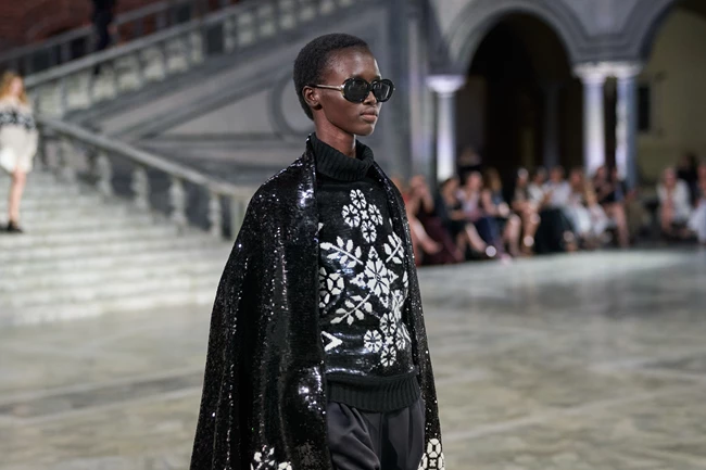 Max Mara Resort S24