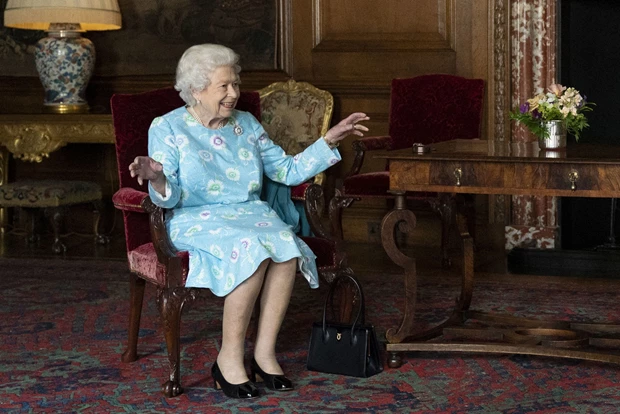 Έτσι ζούσε η Βασίλισσα | Ανοίγουν για το κοινό τα ιδιωτικά διαμερίσματα της Ελισάβετ