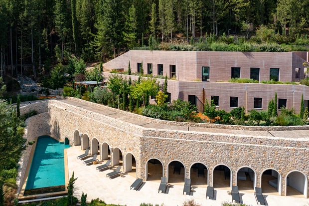 Ένα φεστιβάλ wellbeing μάς οδηγεί φέτος το καλοκαίρι στον Μυστρά Πελοποννήσου