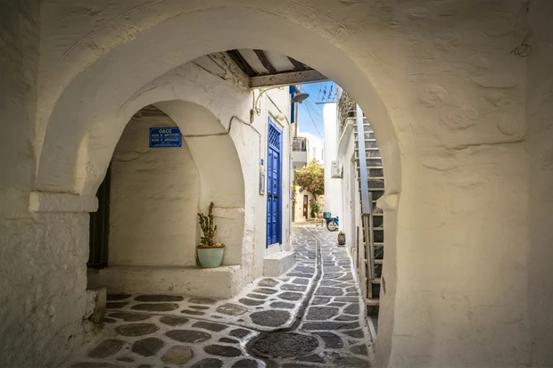 PAROS