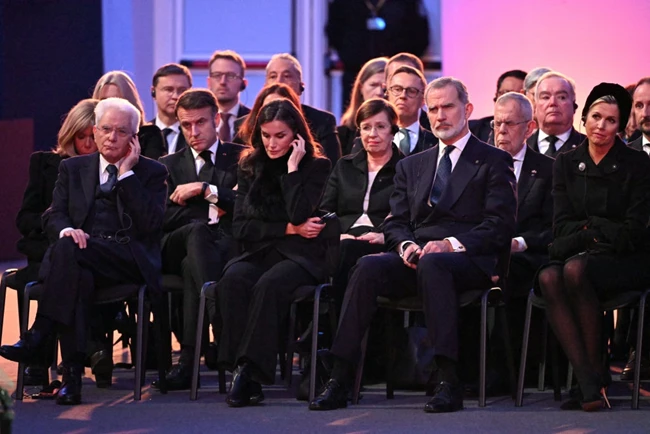 Βασίλισσα Letizia | Η κίνηση που την ξεχώρισε από τους άλλους royals στην Πολωνία