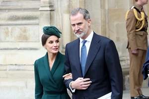 Βασιλιάς Felipe | Η αμήχανη στιγμή με την πριγκίπισσα Mary της Δανίας