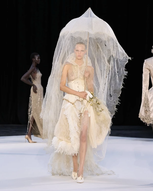 Ashi Studio Fall 2026 Couture