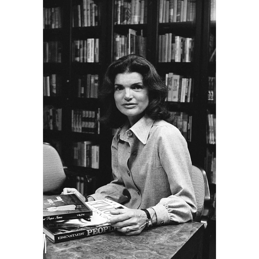 1975