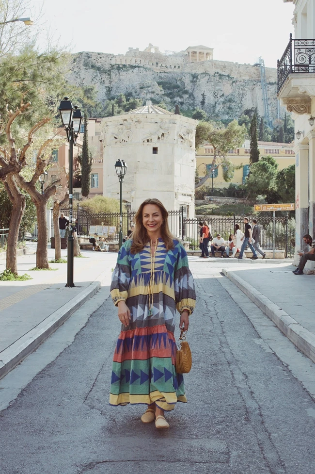 Από τη δικηγορία στη μόδα & από τη Ν.Υόρκη στην Πλάκα | Το luxury brand μιας γυναίκας που αποφάσισε να ζήσει σα νομάς