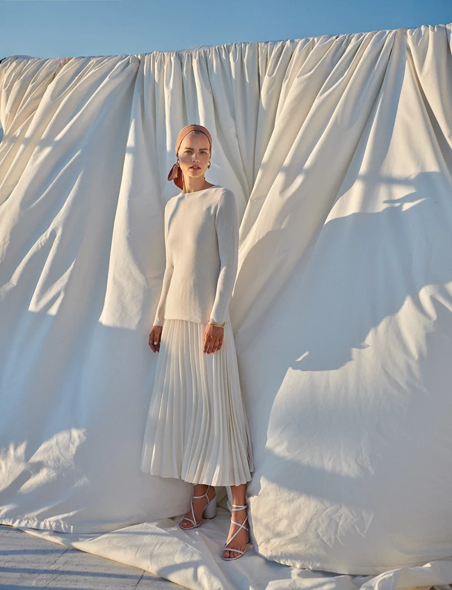 Show-stopping Looks | Φινέτσα και ρομαντισμός στα πιο elegant σύνολα της σεζόν