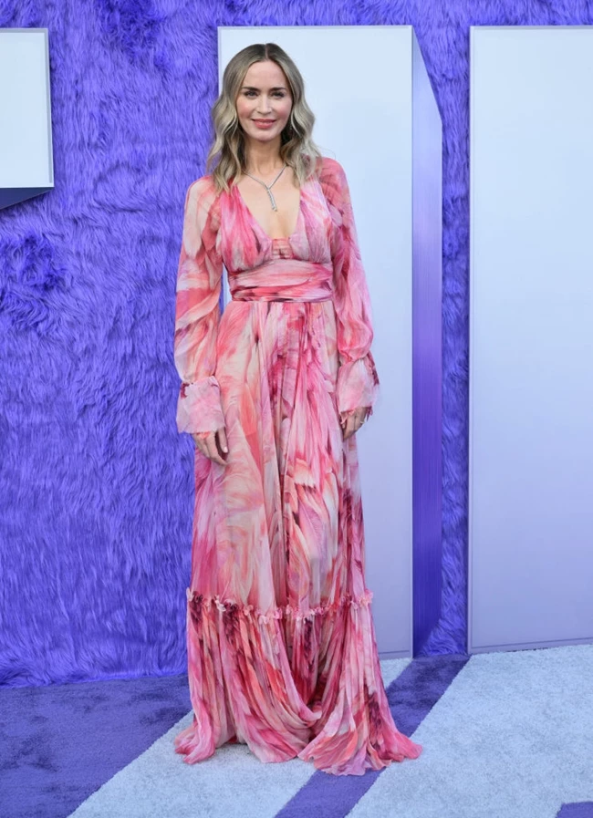 Emily Blunt | H αιθέρια εμφάνισή της στην πρεμιέρα του John Krasinski