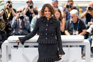 Αυτή είναι η 23χρονη ετεροθαλής αδελφή της Gigi και της Bella Hadid!