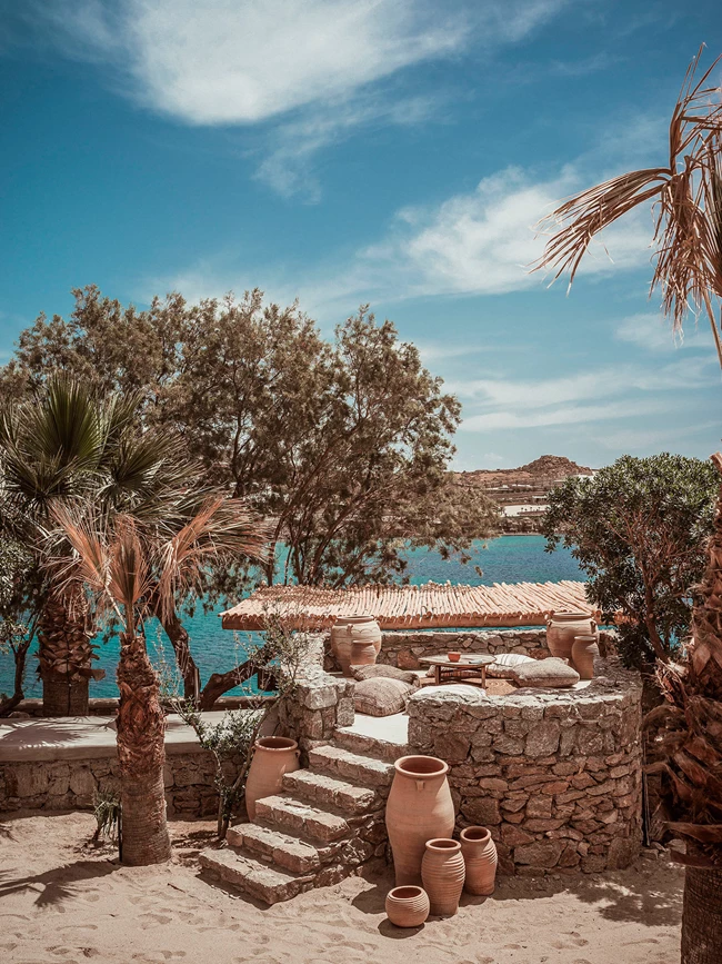 Copyright-Soho-Roc-House-Exteriors