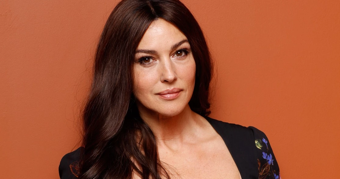 Fabulous 50 | Οι skincare αλλαγές που κάθε γυναίκα θα πρέπει να κάνει μετά τα 50