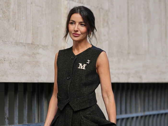 Ξεχάστε τις βελόνες | Η δονούμενη κρέμα ματιών που χαρίζει αποτέλεσμα botox στα μάτια σας