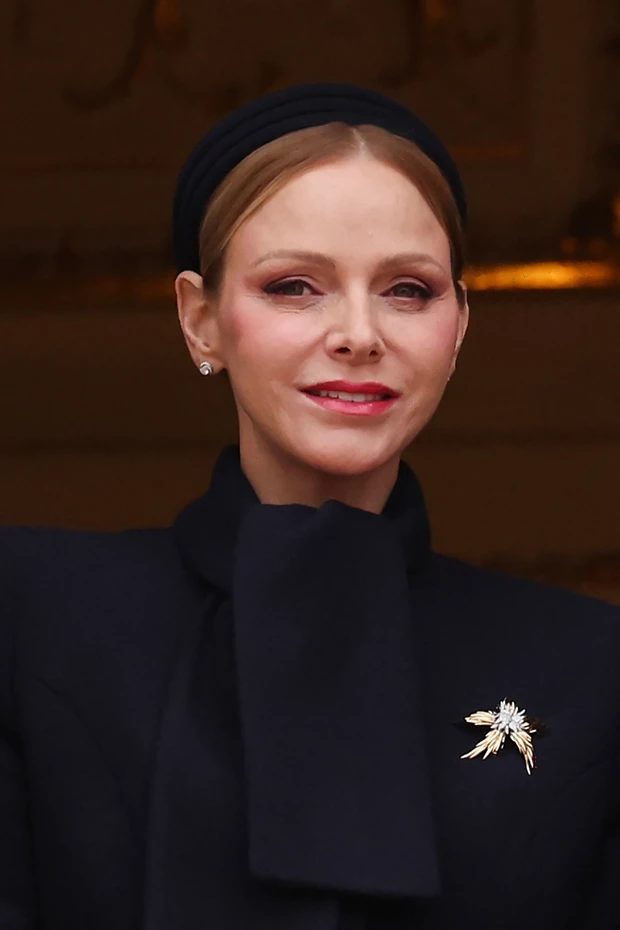 Η ρήτρα στο προγαμιαίο συμβόλαιο που υποχρεώνει τη Charlene του Μονακό να παραμείνει παντρεμένη με τον πρίγκιπα Αλβέρτο