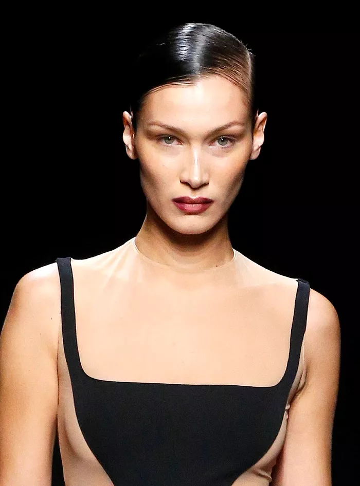 Mugler: Η επιστροφή του τζελ