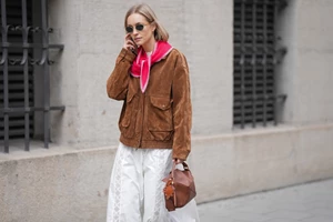 Οι suede μπαλαρίνες από τα Marks & Spencer που θα φοράτε καθημερινά στο γραφείο