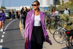 5 outfit formulas που υπόσχονται άνεση και κομψότητα στην καθημερινότητά σας