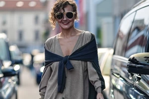 Πώς θα κάνετε πιο bold το στιλ σας μετά τα 50