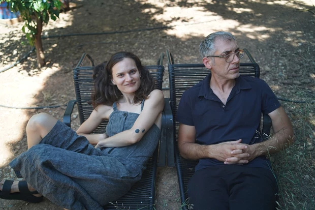 AnnaVsJune_Feat Jan Van Angelopoulos
