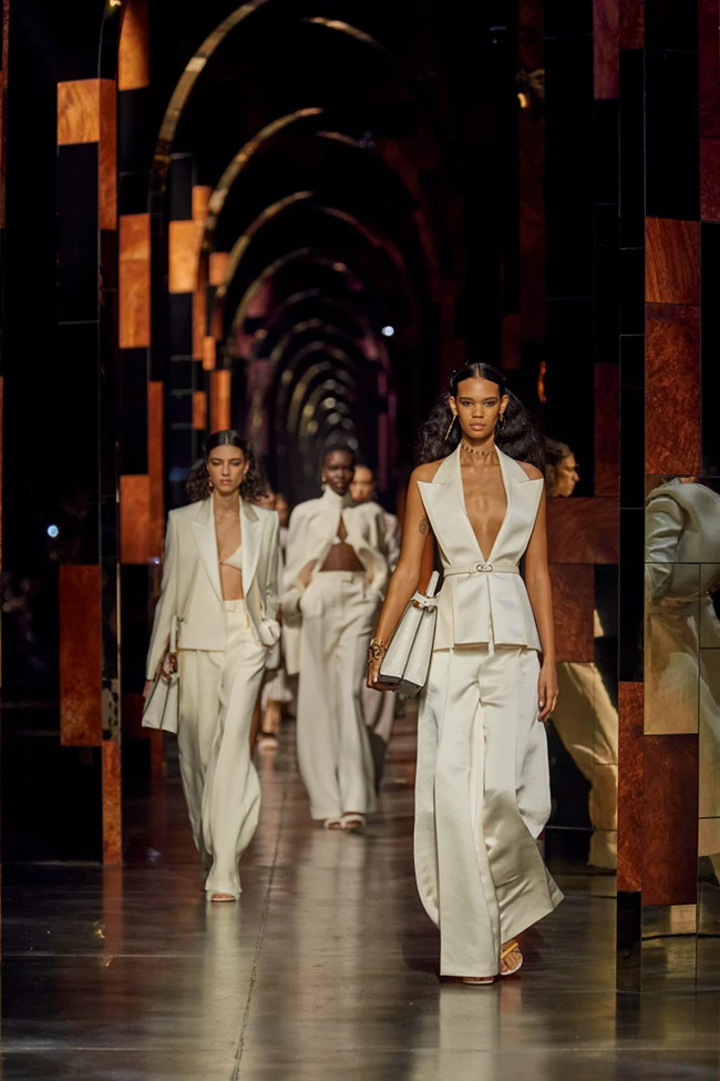 Το όραμα του Kim Jones για τον οίκο Fendi