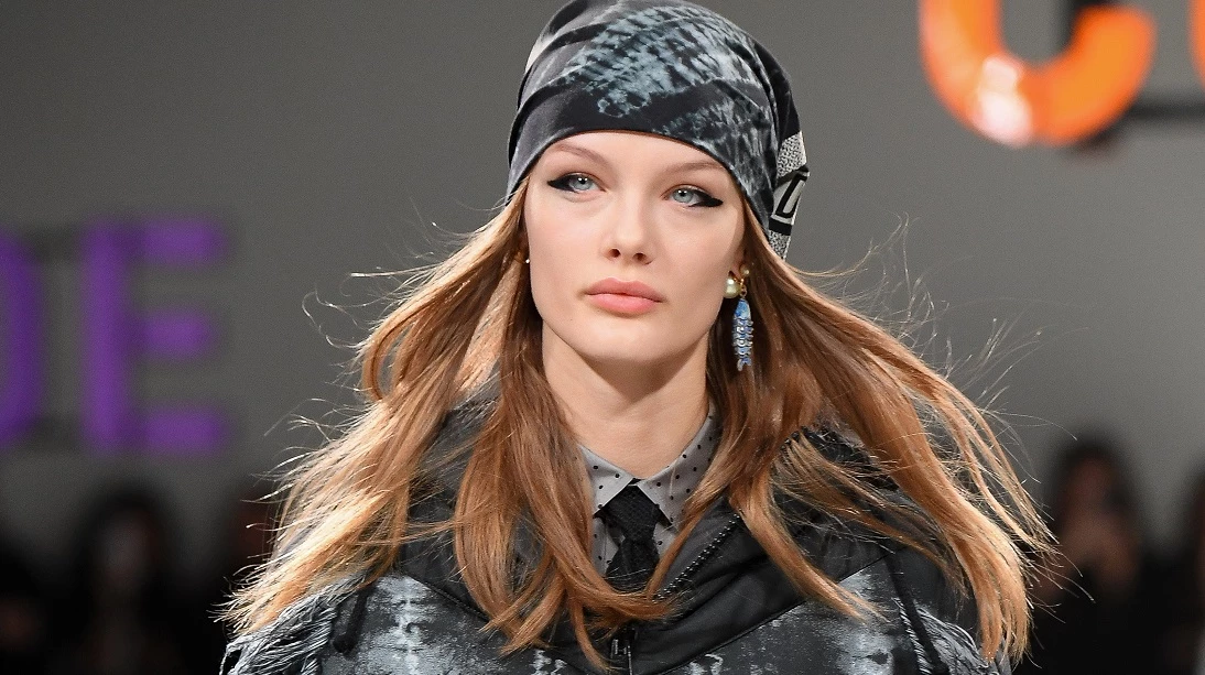 Τα αξεσουάρ μαλλιών που λάτρεψε το fashion crowd στις φετινές εβδομάδες μόδας