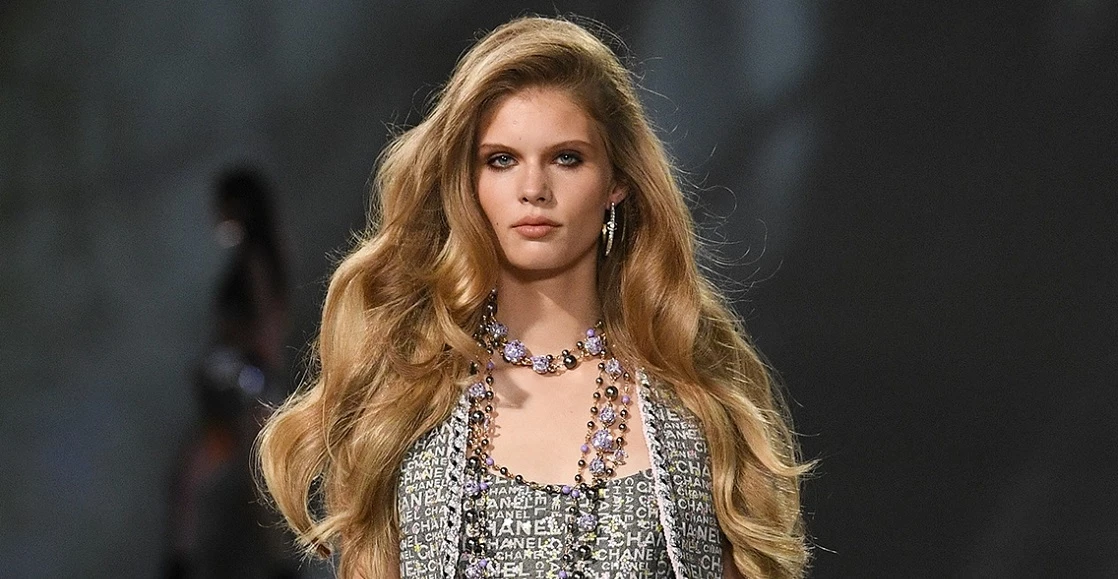 Hair Bows | Πώς να υιοθετήσετε τη Νο.1 τάση για φέτος μετά τα 50