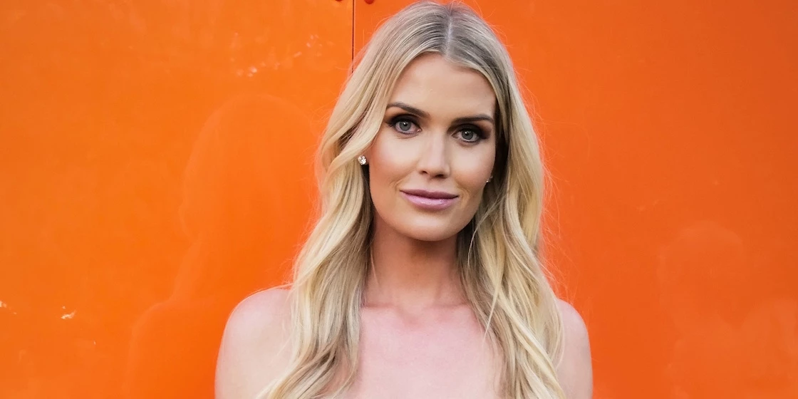 Kitty Spencer | H ανιψιά της πριγκίπισσας Diana μοιράζεται την πρώτη φωτογραφία της κόρης της, Athena