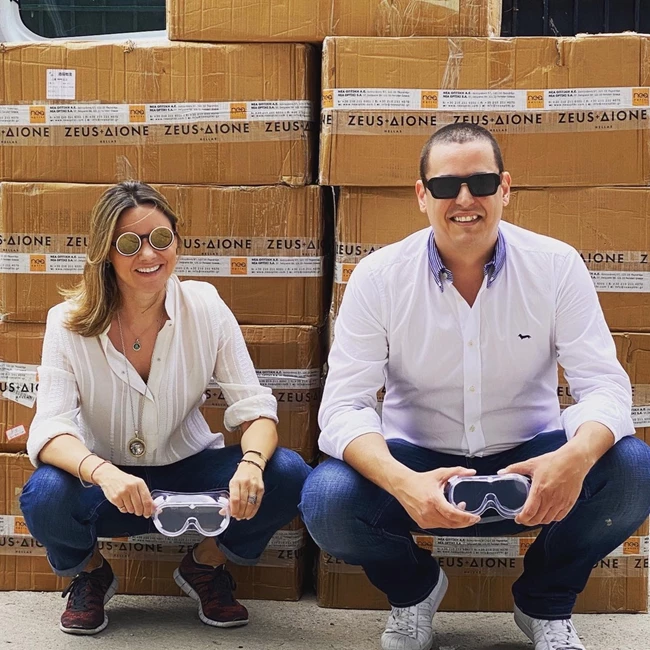 Η Zeus + Δione δωρίζει 2000 πιστοποιημένες μάσκες προστασίας των ματιών