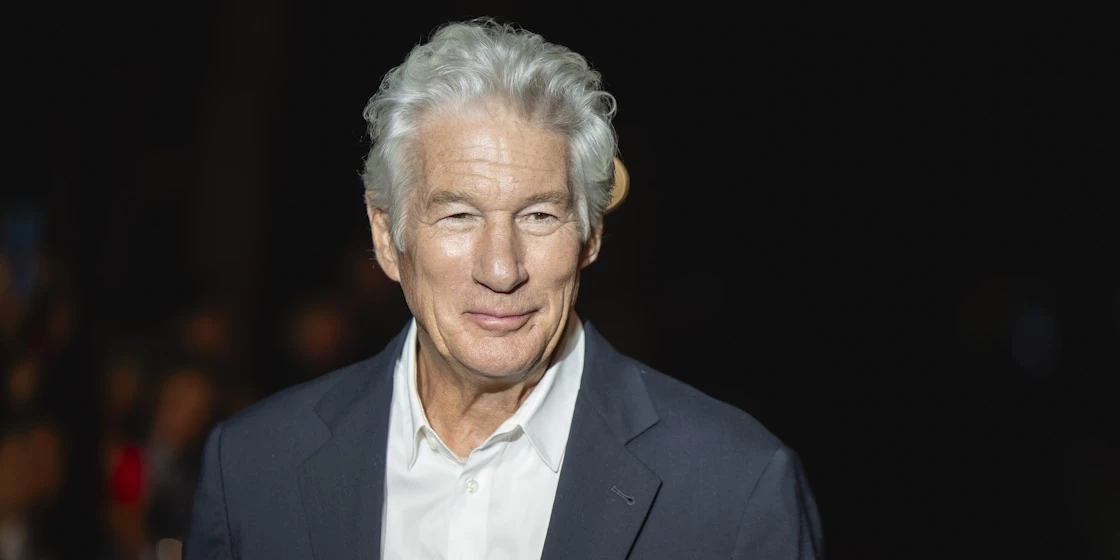 "Αυτή η χρονιά έφερε αλλαγές και προκλήσεις" | Η εξομολόγηση της συζύγου του Richard Gere με αφορμή τα γενέθλια του σταρ