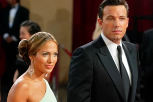 Jennifer Lopez | To like σε μια παλιά φωτογραφία του Ben Affleck