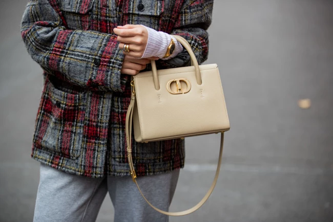 Ο Cedric Grolet δημιουργεί το απόλυτο Saint-Honoré για τον οίκο Dior