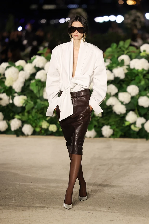 Saint Laurent Runway Look Paris Fashion Week Womenswear Spring-Summer 2026