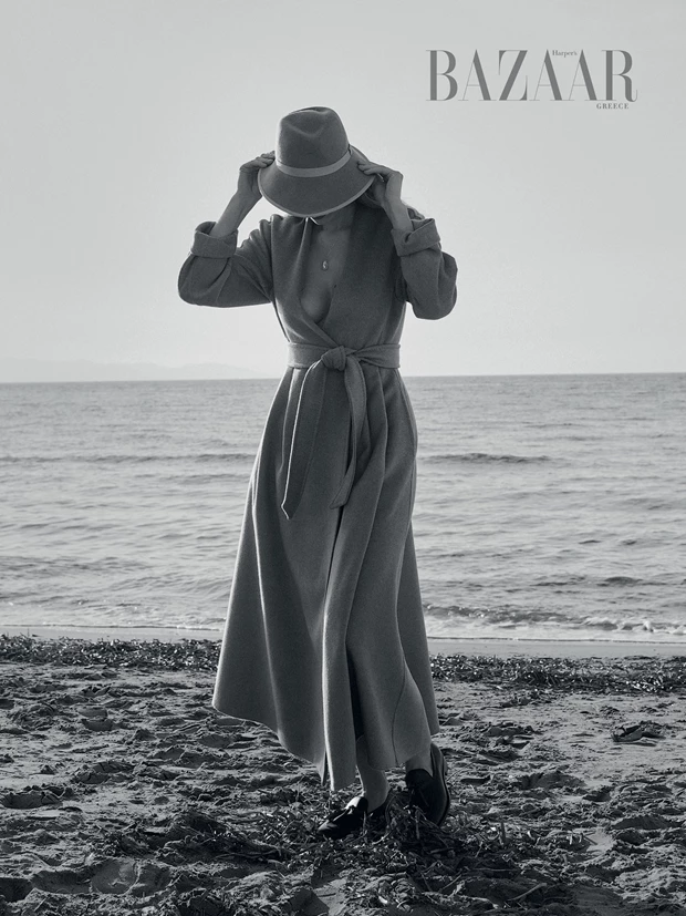 Μόδα Attitude Harper's Bazaar Greece Feb26