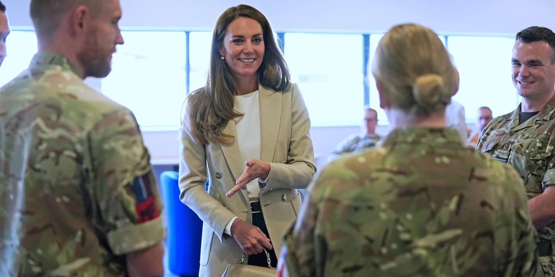 Η Kate Middleton εμφανίστηκε με τη hot τάση της σεζόν, γιατί όχι κι εσείς;