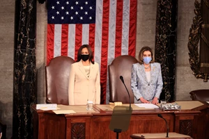 Kamala Harris | Η πρώτη αντιπρόεδρος των ΗΠΑ στην ιστορία που έλαβε μέρος σε παρέλαση Pride