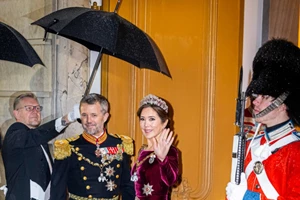 Πρίγκιπας Joachim | Τι έκανε όταν η μητέρα του, βασίλισσα Μαργαρίτα ανακοίνωνε την παραίτησή της