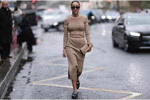 Τα glove flats είναι τα πιο μίνιμαλ παπούτσια που θα φορέσετε το φθινόπωρο