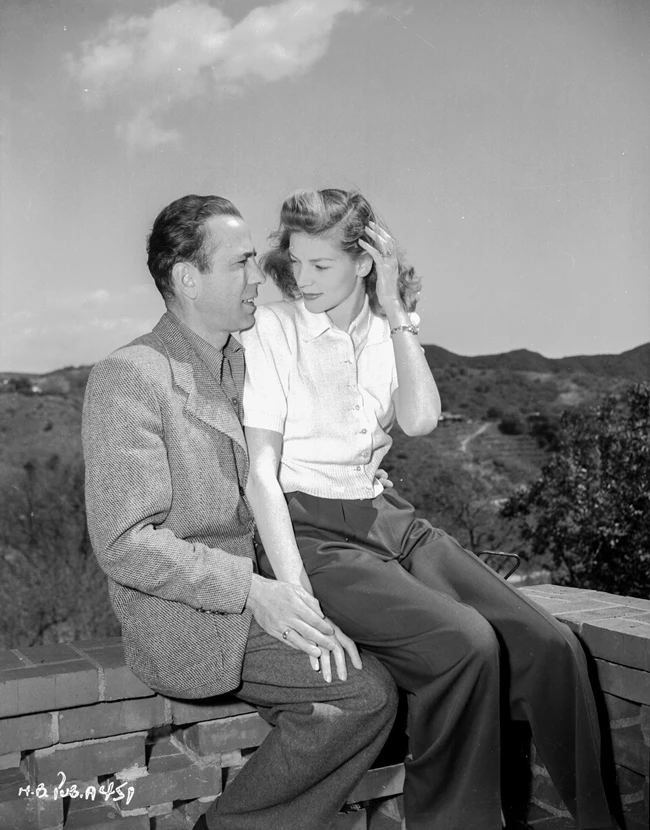 Lauren Bacall | Η σχέση με τον παντρεμένο Humphrey Bogart, η πίεση για γάμο και το πικρό happy end που ξεπέρασε κάθε χολιγουντιανό σενάριο